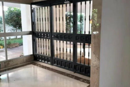 72c996c1301e42623008376df7999e80 - 13