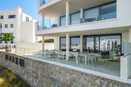 72d1323b64be031ed36be9fc620af693 - 17