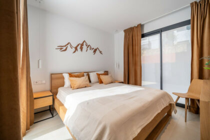 72d1323b64be031ed36be9fc620af693 - 21