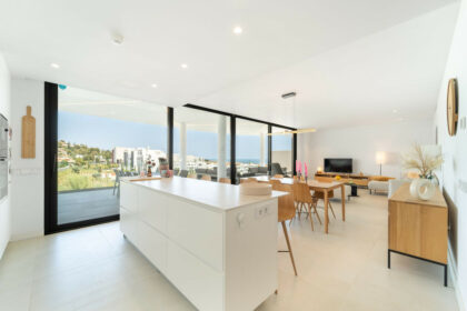 72d1323b64be031ed36be9fc620af693 - 5