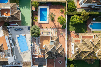 733c7f38cf6e381f9d26ea385aedd67a - 37