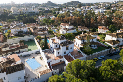 733c7f38cf6e381f9d26ea385aedd67a - 39