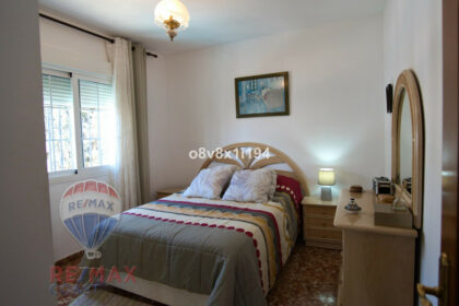 7419d8177eeeaa28559bafb06ce29c4a - 24