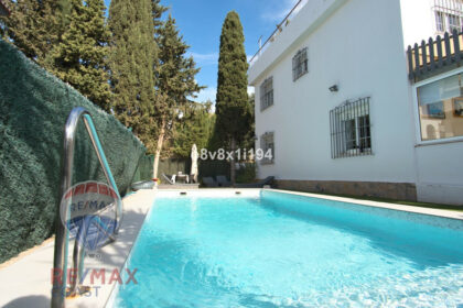 7419d8177eeeaa28559bafb06ce29c4a - 40