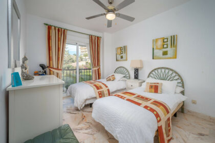 7443d9f97715f1eacd5c1228d54106a1 - 11