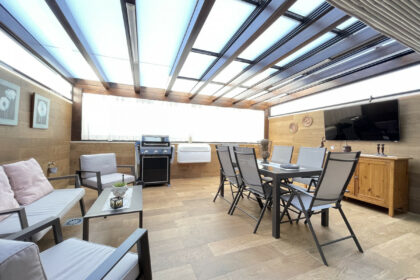 74dbfe30d047823591f0410b393579f2 - 1