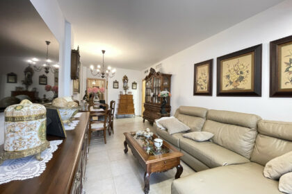 74dbfe30d047823591f0410b393579f2 - 11