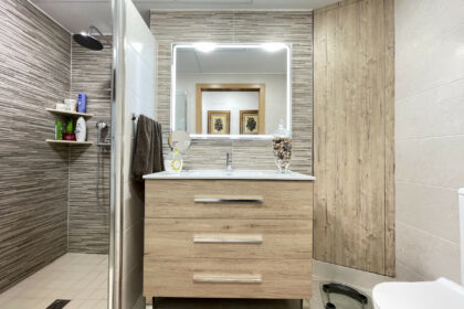 74dbfe30d047823591f0410b393579f2 - 26