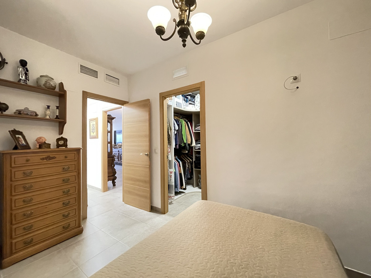 74dbfe30d047823591f0410b393579f2 - 28