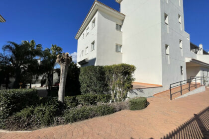 74dbfe30d047823591f0410b393579f2 - 33