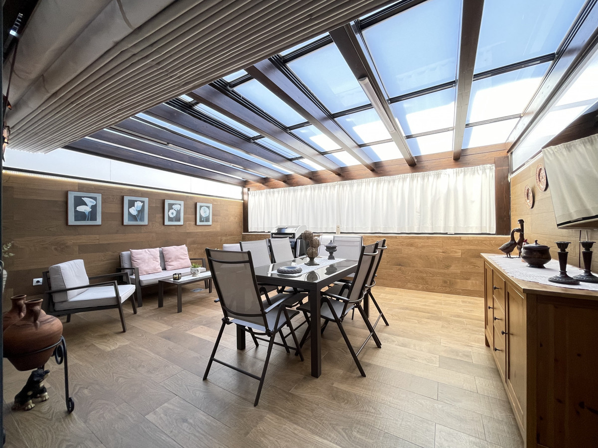 74dbfe30d047823591f0410b393579f2 - 6