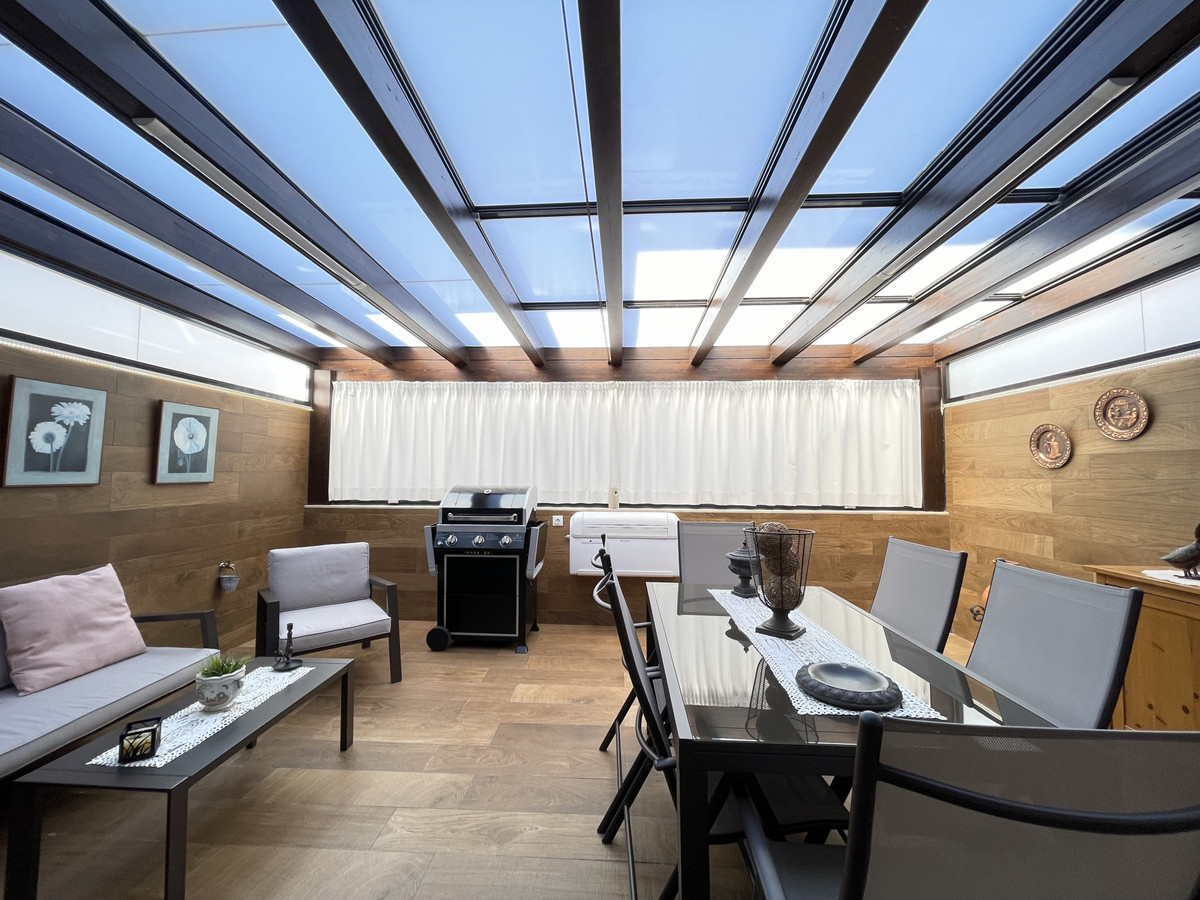 74dbfe30d047823591f0410b393579f2 - 7