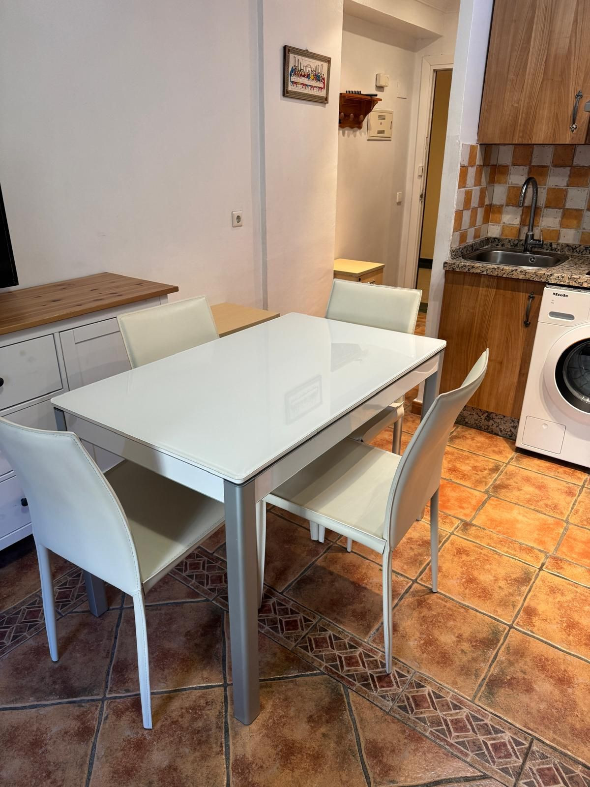 75551dbfdf67f9db19d05f511dfbc6f9 - 15