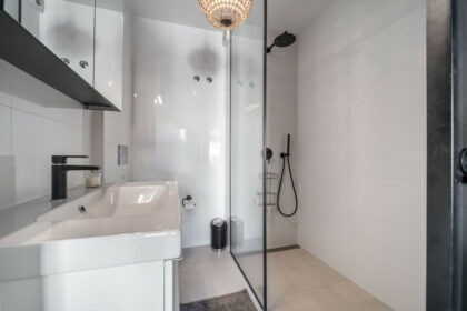 757fdd9025277eca9a09a0aa82cdb3d3 - 24