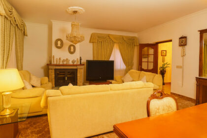 75a6ede5f3761d6bf65ff2bc6322bc81 - 10