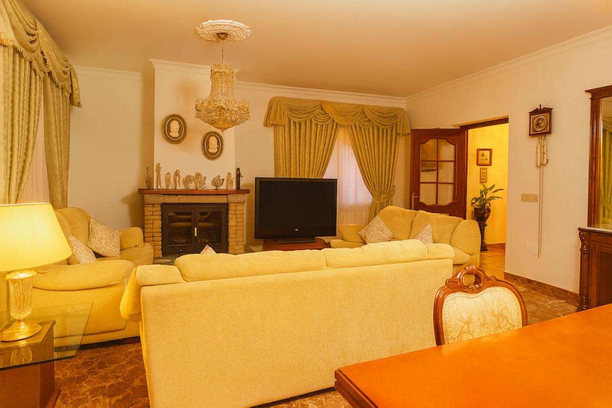 75a6ede5f3761d6bf65ff2bc6322bc81 - 10