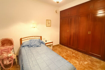 75a6ede5f3761d6bf65ff2bc6322bc81 - 18