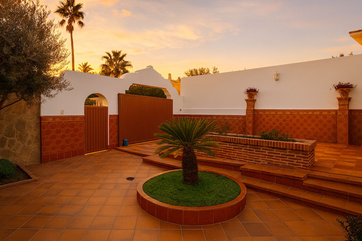 75a6ede5f3761d6bf65ff2bc6322bc81 - 31