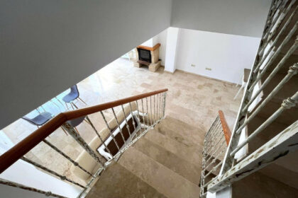 7727e146f7dd11c3d5aaab42f7de151b - 17