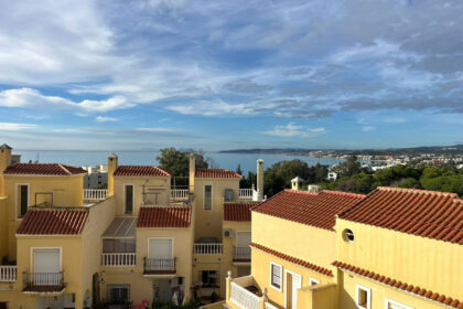 7727e146f7dd11c3d5aaab42f7de151b - 47