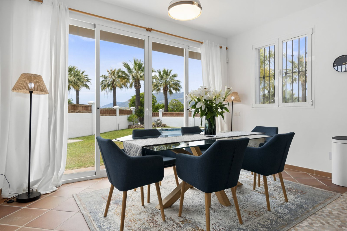 782bddbcab1089c11433082d95ab921a - 12