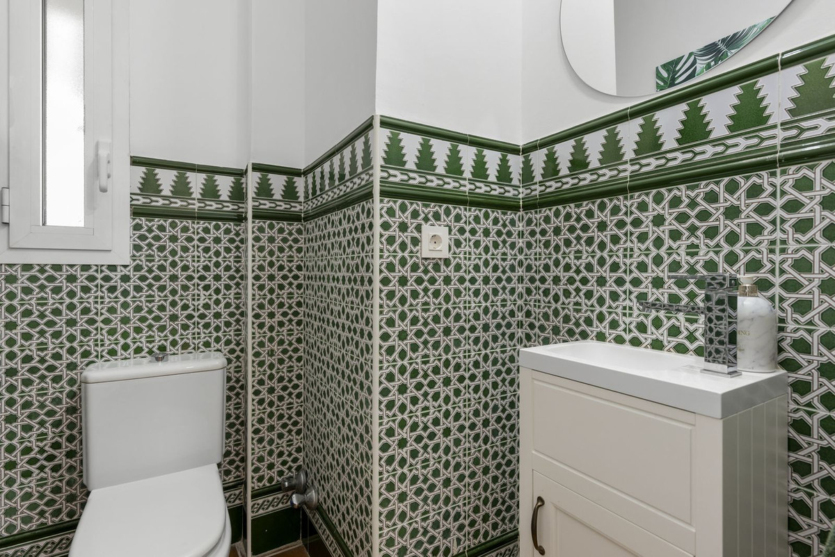 782bddbcab1089c11433082d95ab921a - 16