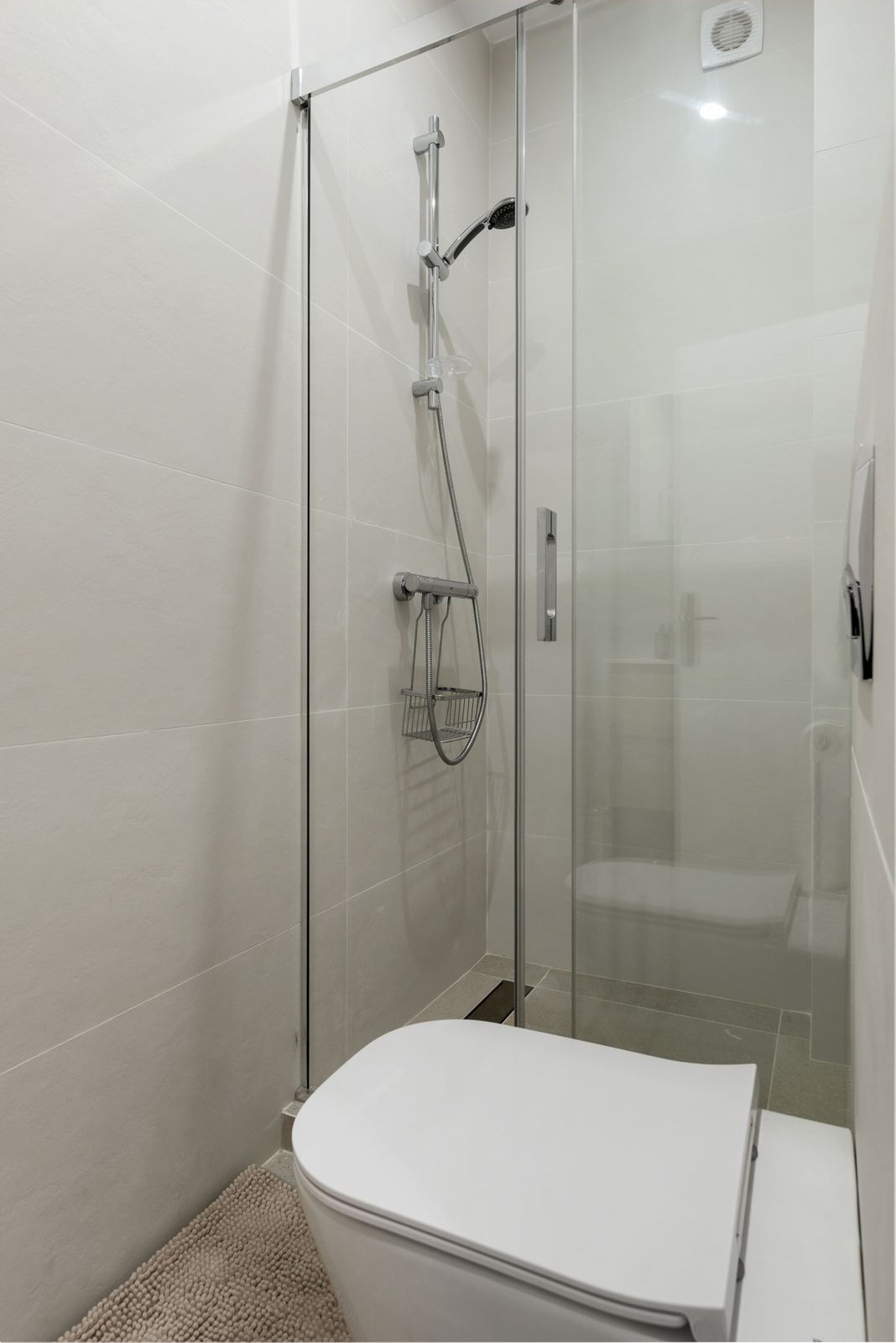 782bddbcab1089c11433082d95ab921a - 23