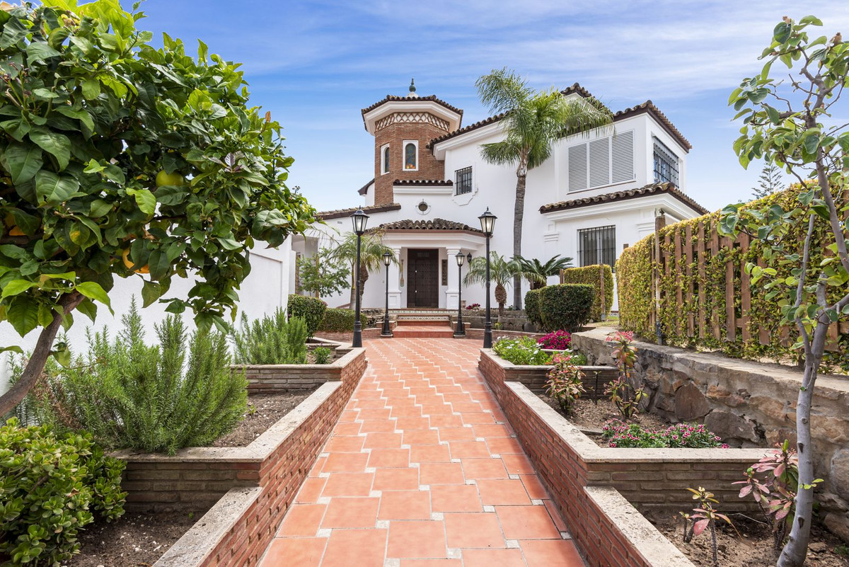 782bddbcab1089c11433082d95ab921a - 51