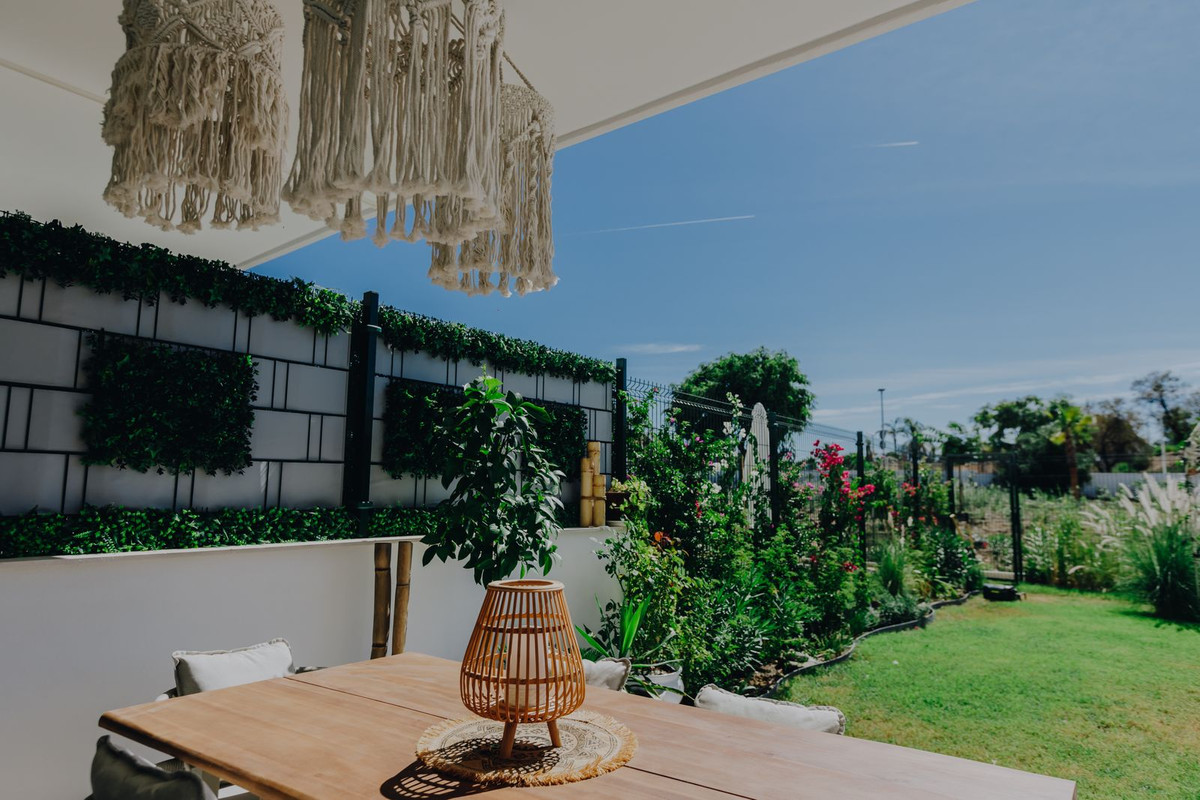 783459b5841da1d94f251d579b3d00f4 - 20