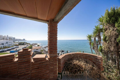 7872d84e9f3390276a23517b730a61ad - 11