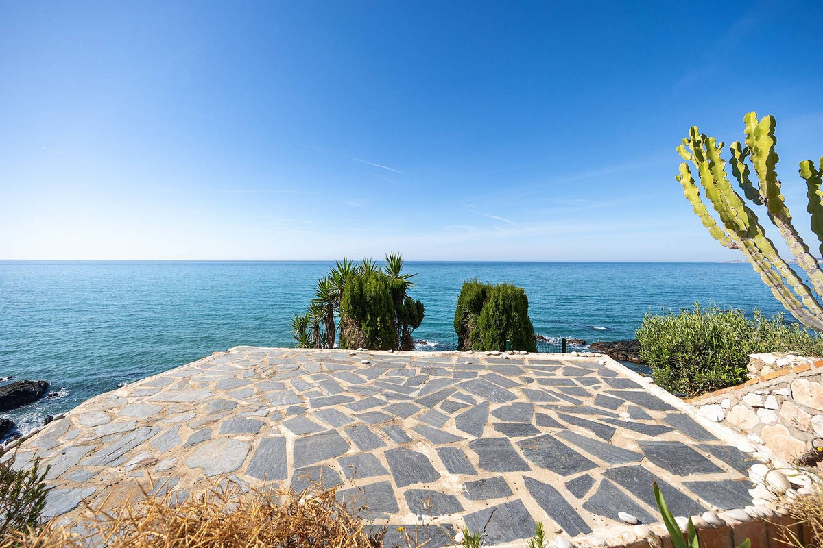 7872d84e9f3390276a23517b730a61ad - 23