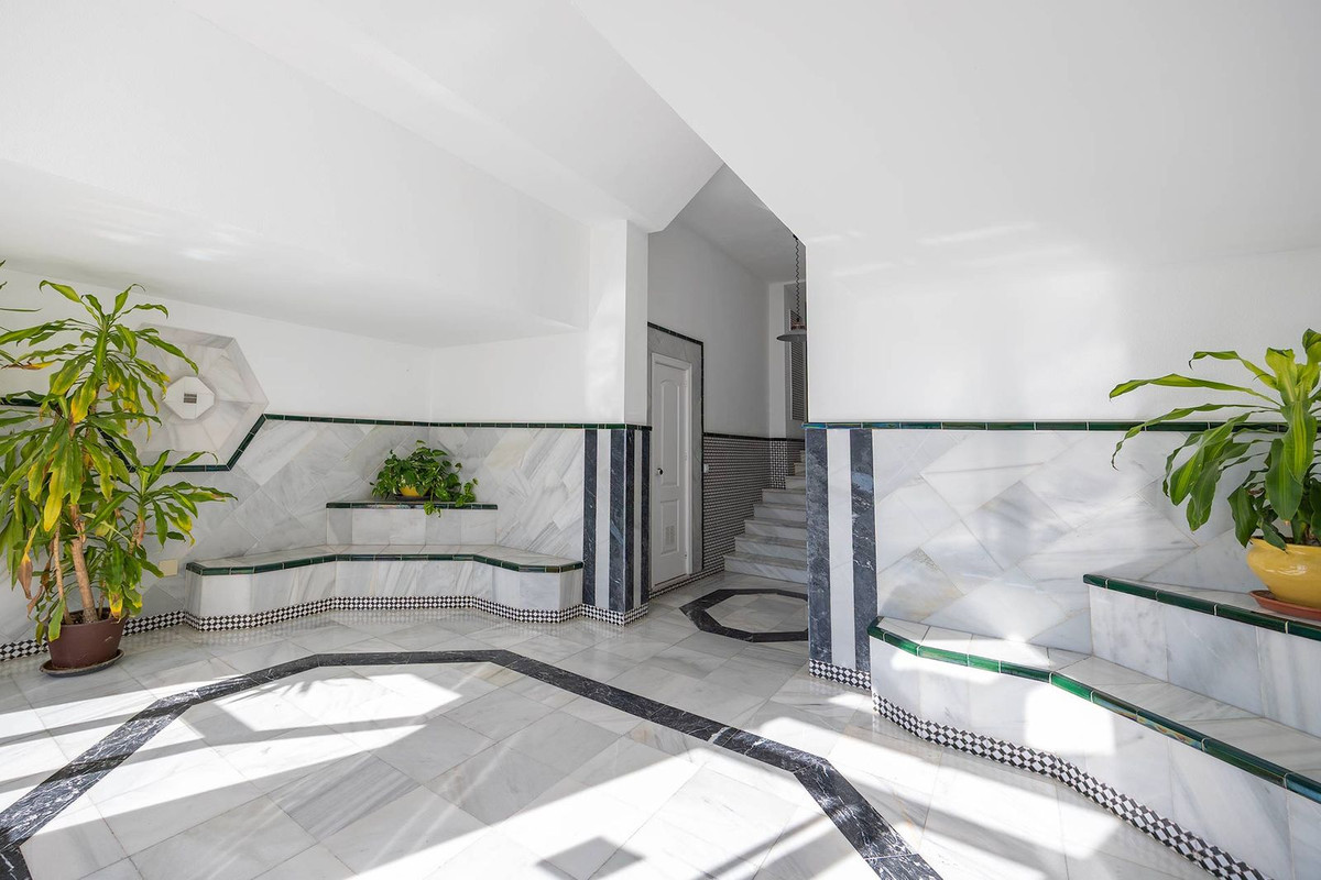 7872d84e9f3390276a23517b730a61ad - 25