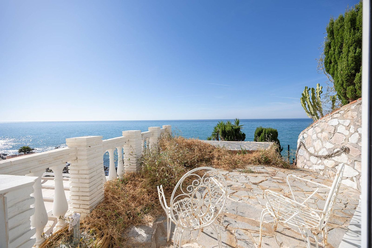 7872d84e9f3390276a23517b730a61ad - 3