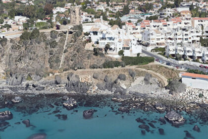 7872d84e9f3390276a23517b730a61ad - 32