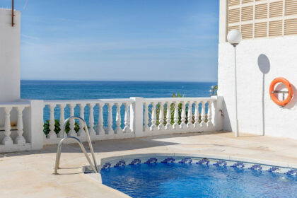 7872d84e9f3390276a23517b730a61ad - 6