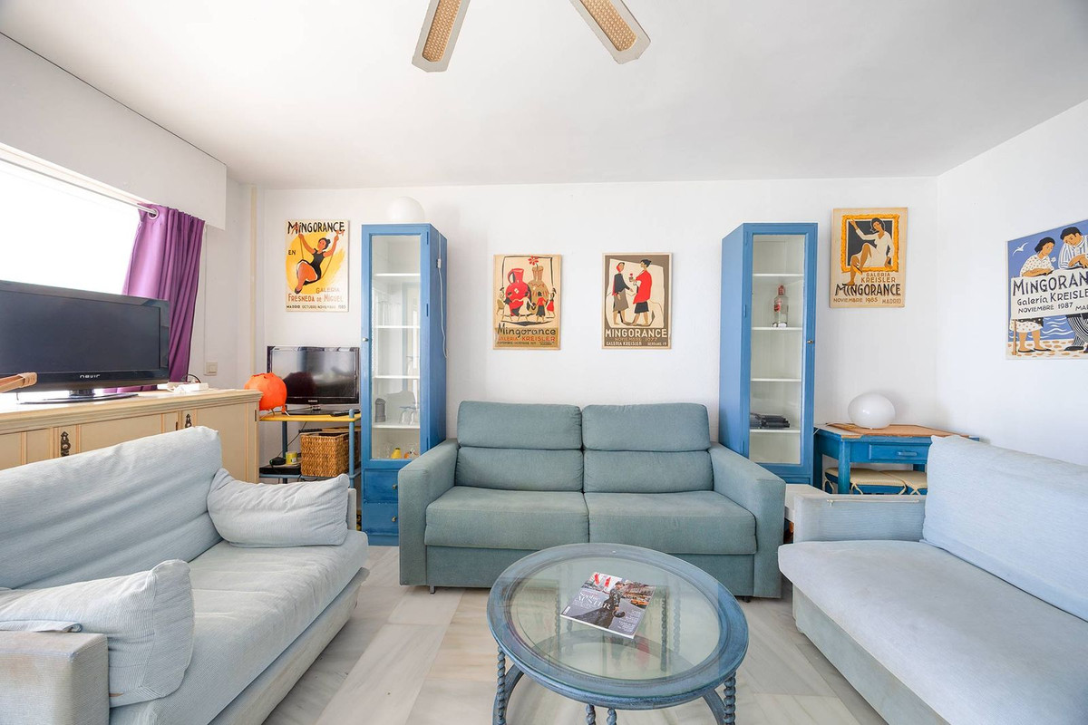 7872d84e9f3390276a23517b730a61ad - 8