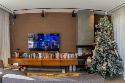 796eee9e055d8af660adc51c3646449a - 10