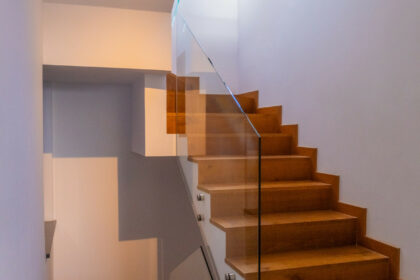 796eee9e055d8af660adc51c3646449a - 14