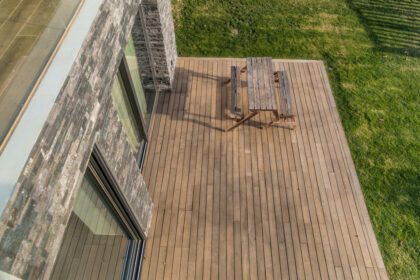 796eee9e055d8af660adc51c3646449a - 19