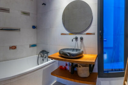 796eee9e055d8af660adc51c3646449a - 30