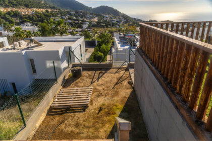 796eee9e055d8af660adc51c3646449a - 43