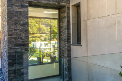 796eee9e055d8af660adc51c3646449a - 51