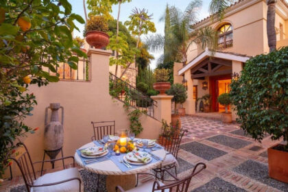 7a22e05679ae99e248f3ee3194484f85 - 21