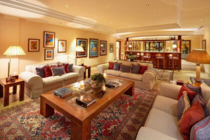 7a22e05679ae99e248f3ee3194484f85 - 23