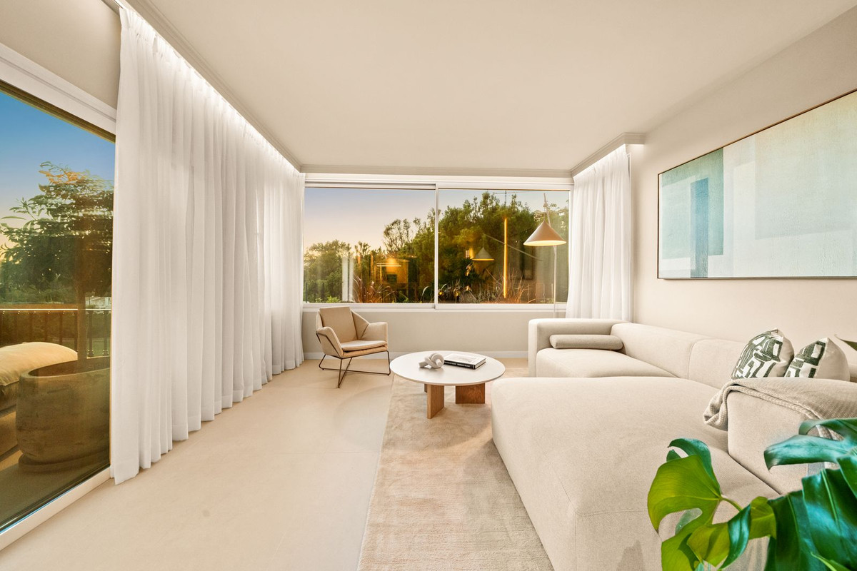 7b93037a015cd5818c4b92019266bd6d - 11