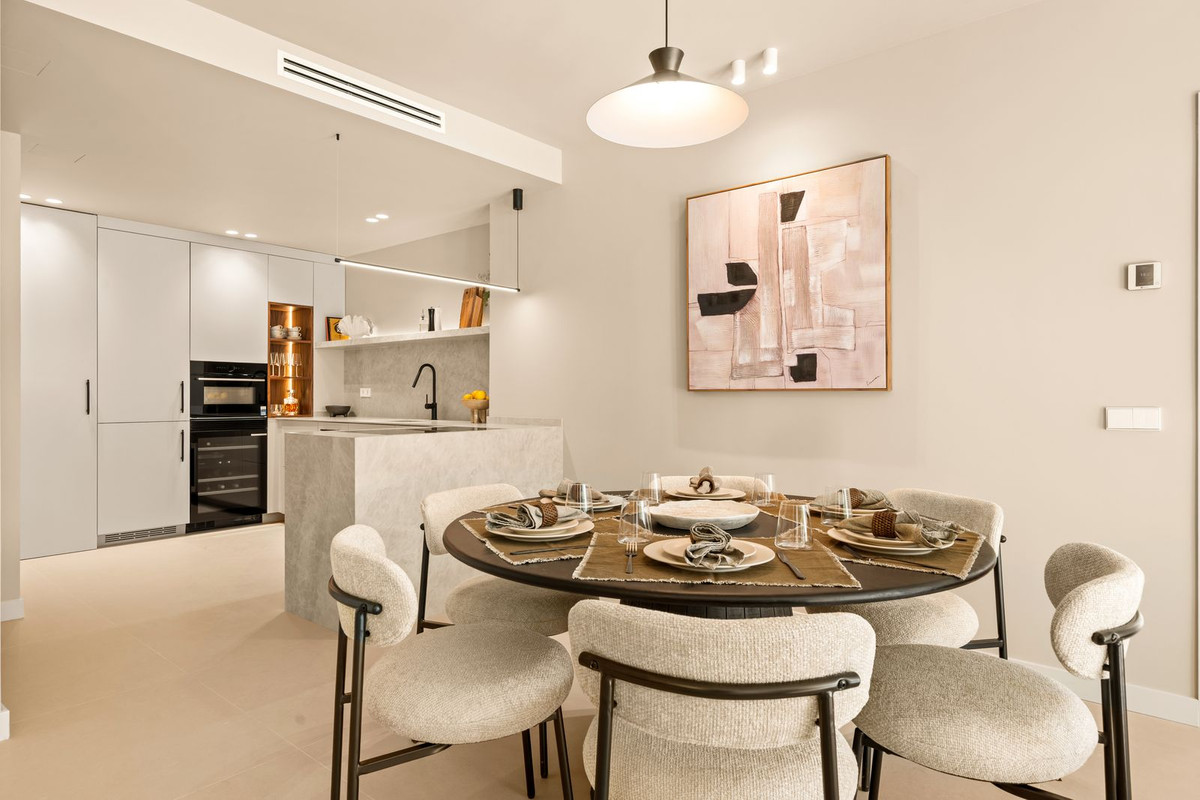 7b93037a015cd5818c4b92019266bd6d - 20