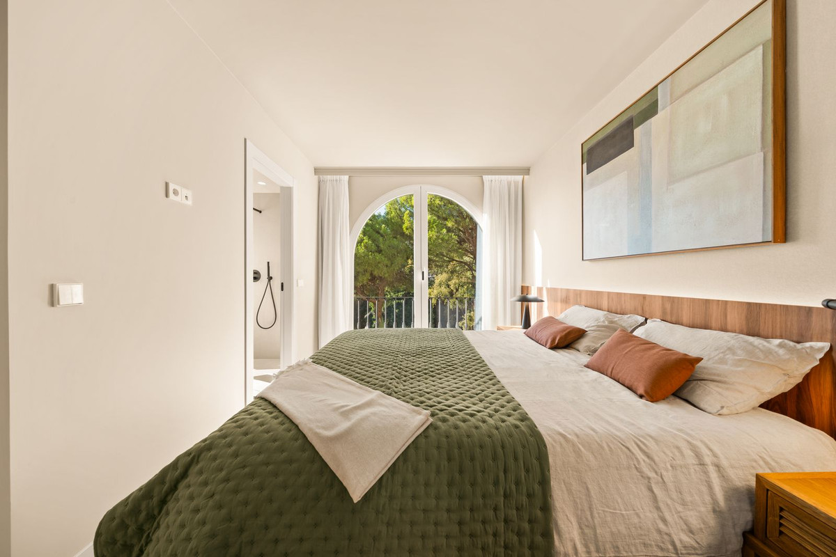 7b93037a015cd5818c4b92019266bd6d - 26