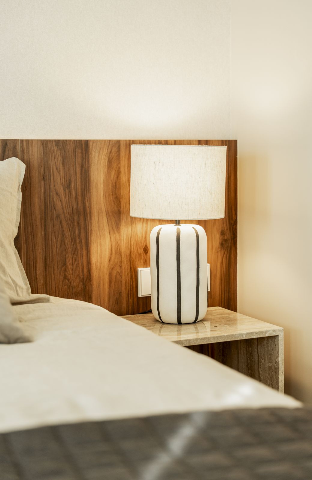 7b93037a015cd5818c4b92019266bd6d - 28