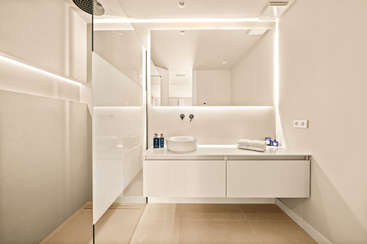 7b93037a015cd5818c4b92019266bd6d - 29