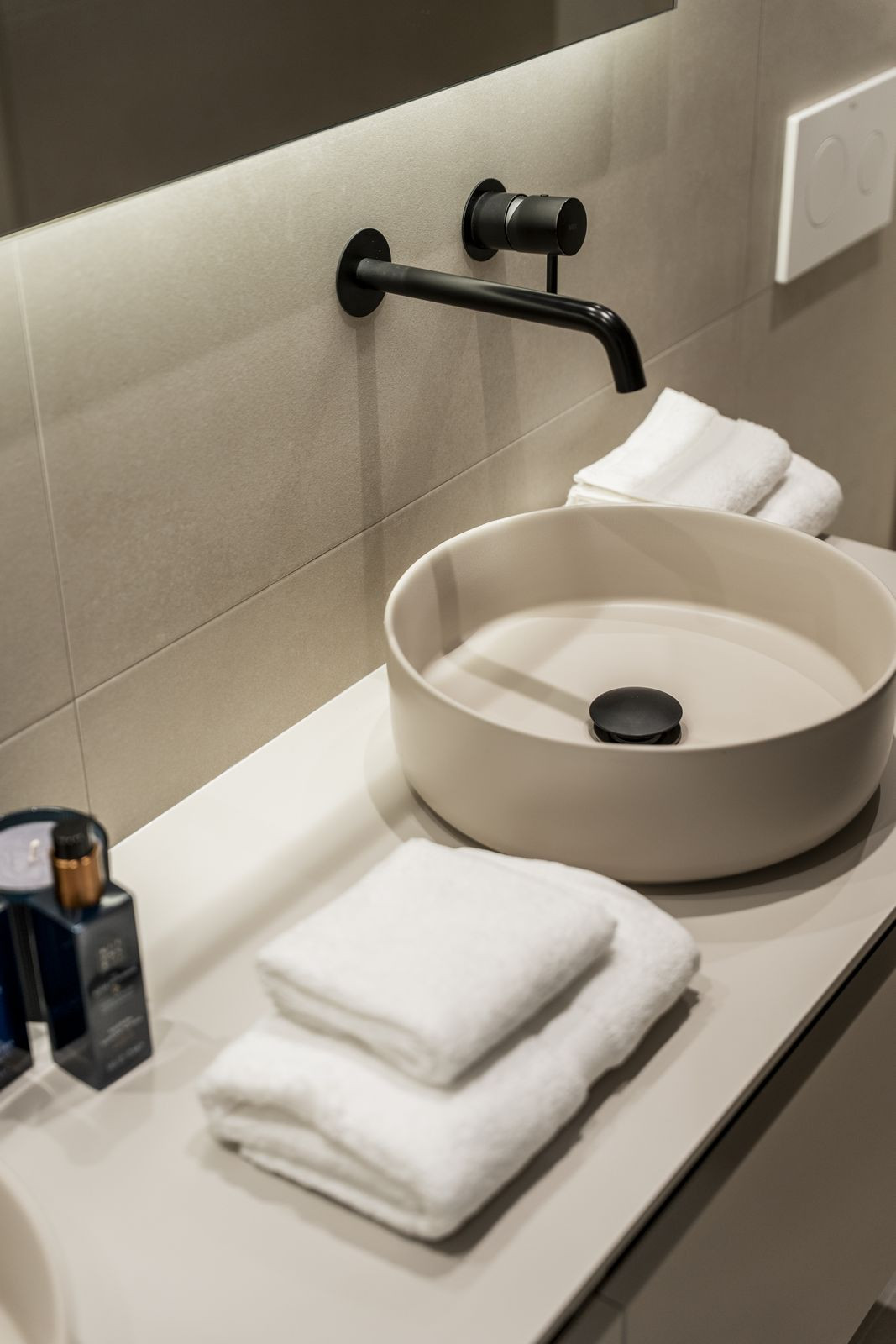 7b93037a015cd5818c4b92019266bd6d - 36